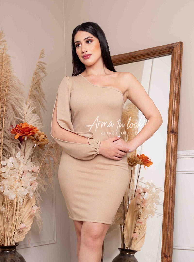Vestido maxi con cintura imperio y hombros descubiertos con abertura Regencia Tallas Grandes